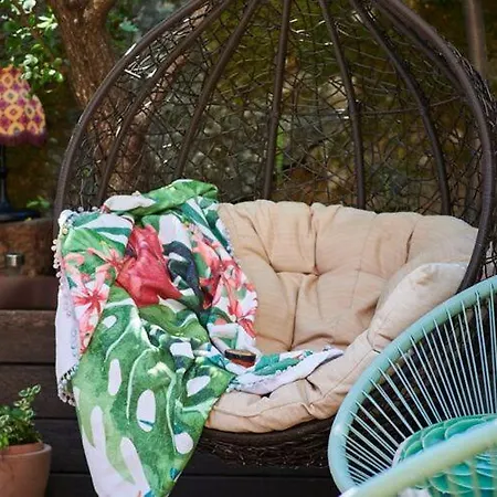 Borna - One-bedroom With Terrace アパート