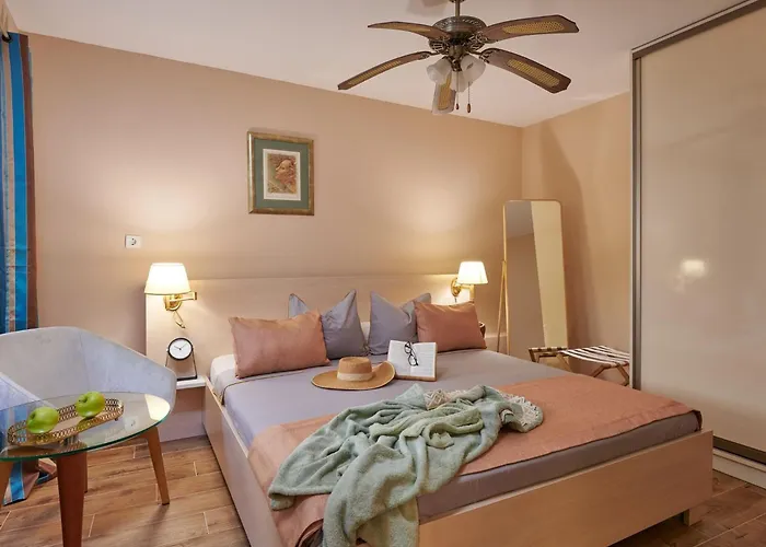 Borna - One-bedroom With Terrace Cavtat