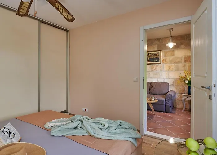 Apartamento Borna - One-bedroom With Terrace *