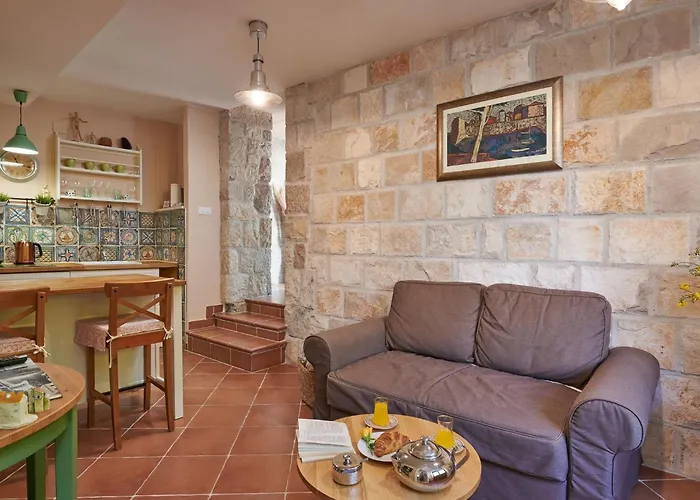 Borna - One-bedroom With Terrace *